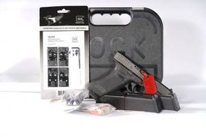 lot 49 image: 9mm GLOCK 45 17RD 3 MAGS MOS FRT SER