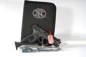 lot 54 image: 9mm FN 509 4 17RD BLK
