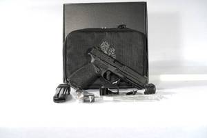 lot 86 image: 9mm Springfield Echelon, u-notch pistol, optics ready, night sights, ambi