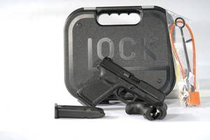 lot 87 image: .22LR Glock 44 10rd  Used