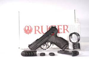 lot 122 image: 03600 RUGER SR22 22LR 3.5 BLK ALUM 10RD