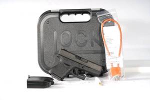 lot 125 image: GLOCK 28 380 AUTO DOUBLE STACK. 2-10 RD MAGS