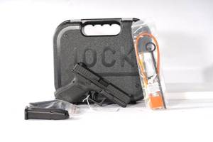 lot 127 image: Glock 44 22lr 10rd