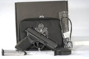 lot 131 image: Hellcat Pro - 9mm - 3.7 inch Barrel Black OSP