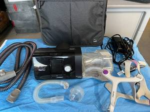 lot 2 image: MSRP $1800 ResMed AirSense 10 AutoSet & HumidAir CPAP Machine WCarry Bag, Reservoir, Heated Hose, Power Cord & More - Excellent Working Condition Low Hours