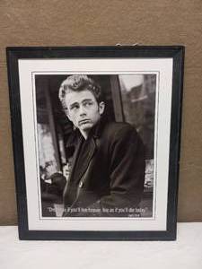 lot 87 image: JAMES DEAN FRAMED PRINT