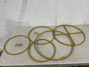 lot 386 image: YALLOVE 5Ft Wedding Round Hoop Backdrop Stand - Gold
