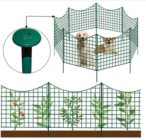 lot 520 image: Thealyn Metal Garden Fence 5 Panels