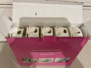 lot 335 image: RISETEX 20-Pack White Shoe Slots Organizers