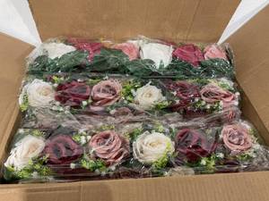 lot 339 image: LOT OF 6 BLOSMON Artificial Burgundy, Blush & White Rose Centerpieces