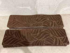lot 233 image: SET OF 15 - GSAFEME Non-Slip Stair Treads for Wooden Steps - Brown Leaves