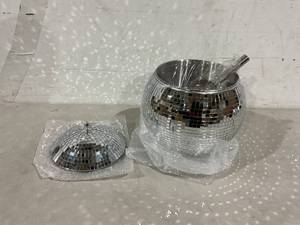 lot 252 image: Disco Ball Ice Bucket with Lid and Scoop