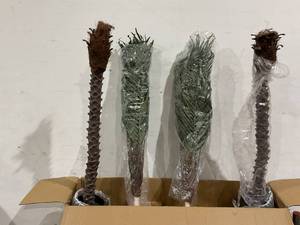 lot 207 image: SET OF 2 - AnTing 6.5ft Artificial Palm Trees