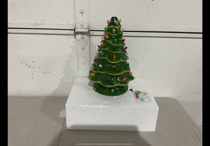 lot 31 image: Classic Christmas Ceramic Tree
