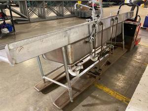 lot 37 image: Advance Stainless Steel 3 Sink and Counters Unit