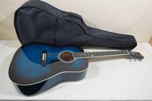 lot 6 image: Indiana Scout Blue Acoustic Guitar with Gig Bag
