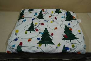 lot 23 image: Lush Dcor Light Up Blanket