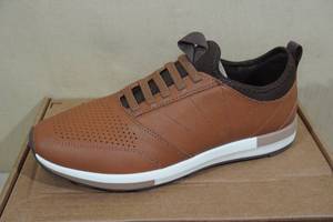 lot 41 image: Vionic Trent Sneakers - Mens 9