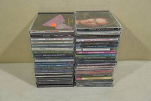 lot 158 image: Assorted CDs - Billy Joel, Van Morrison, Raitt, Drifters, Neil Diamond