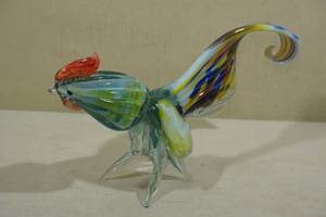 lot 211 image: Blown Glass Decorative Rooster