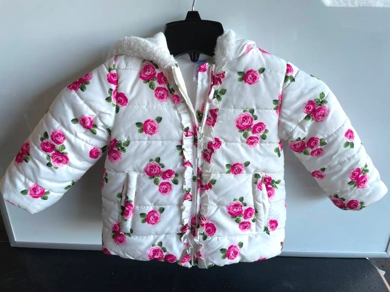 lot 149 image: Toddler Girls Floral Winter Coat with Hood-Size 24 Mo. Soft 