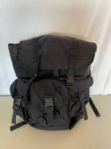 lot 13 image: Modern Issue Military Black Canvas Backpack