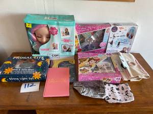 lot 112 image: Lot of Various Youth Girls Games and Activities