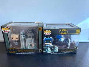 lot 88 image: Funko Pop Batman Large Figure Sets - Alfred w Mansion and Batmobile 