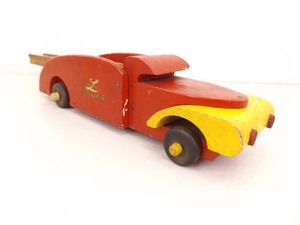 lot 11 image: RARE 1940s WOOD WWII War Time Buddy L Ladder Fire Truck