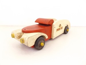 lot 12 image: RARE 1940s WOOD WWII War Time Buddy L Ice Truck