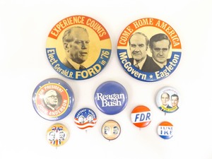 lot 37 image: Lot of Vintage Authentic Political Buttons