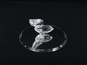lot 41 image: Collection of 4 Swarovski Figurines with Display Mirrors