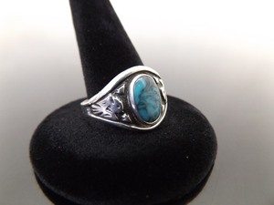 lot 66 image: .925 Sterling Silver Hopi Turquoise Bell Trading Ring Size 9.25
