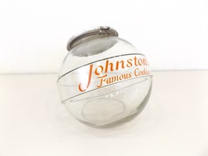 lot 75 image: Antique Johnstons Famous Cookies Lidded Glass Advertising Jar Counter Display