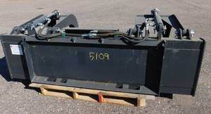 lot 16 image: JCT Grapple Bucket Attachment