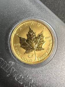lot 09 image: 110TH OZ .9999 FINE GOLD MAPLE LEAF IN CASE
