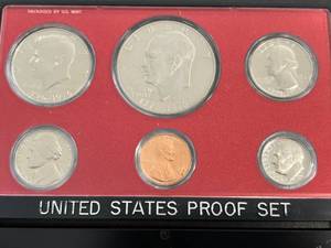 lot 66 image: 1977 US PROOF SET