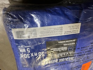 lot 32 image: Assorted tarps