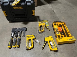 lot 46 image: Dewalt hand tools