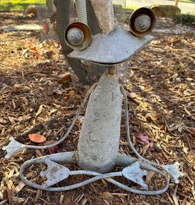 lot 157 image: Fabulous Metal Frog Prince