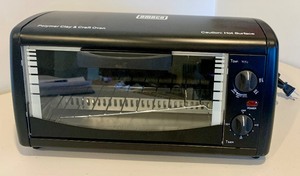 lot 52 image: Polymer Clay and Craft Oven by Amaco