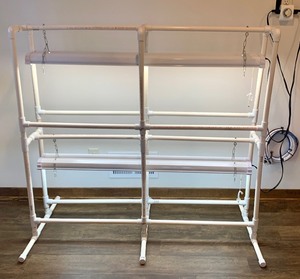 lot 56 image: Plant Grow Light with Stand and Timer