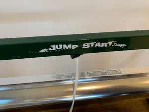 lot 57 image: Jump Start Plant Grow Light with Timer by Hydrofarm