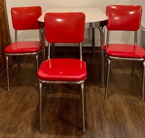 lot 68 image: Retro Table and Chairs Set
