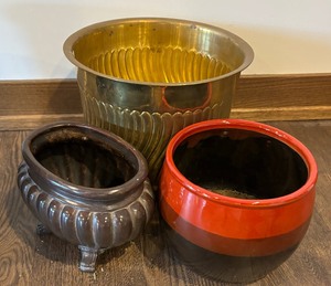 lot 227 image: Pots, Planters, Solar Lights and More