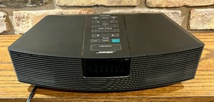 lot 228 image: Bose Wave Radio