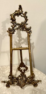 lot 234 image: Gorgeous Golden Frames and Frame Stand