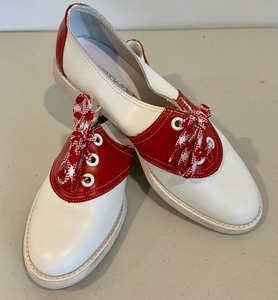 lot 93 image: Vintage Womens Saddle Shoes, Red and White - Size 10