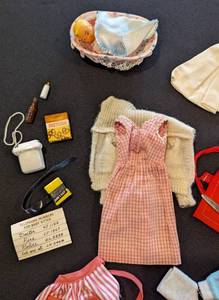 lot 30A image: Vintage Barbie Doll Clothes and Accessories