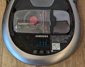 lot 36 image: Samsung Powerbot Robot Vacuum